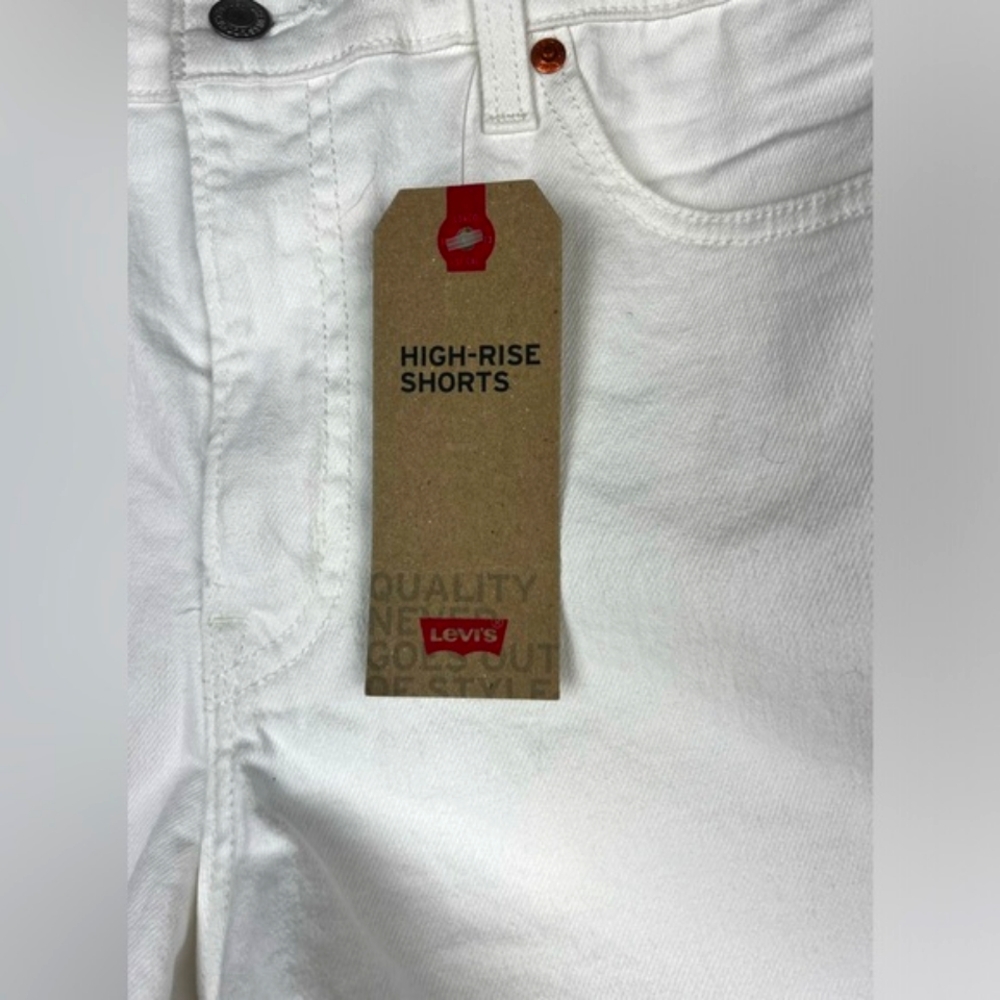 Levi’s HIGH RISE SLIM THROUGH HIP - Picture 2 of 5